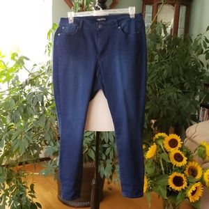 Nwot Size 16 stretch jeans